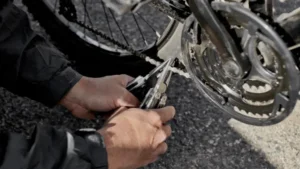 Fahrradkette-wechseln-Kosten-Pflege-und-Haeufigkeit